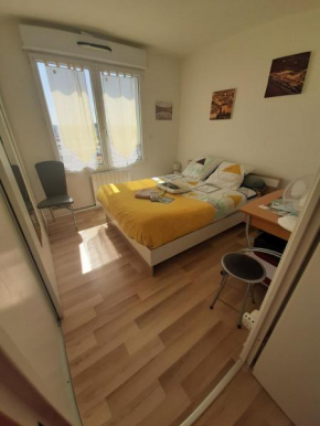 Chambre chez l'habitant face à la gare de Bordeaux